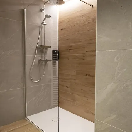Yugogo Petrarca 1 - Bilocale, Centro Apartment *