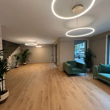 Yugogo Petrarca 1 - Bilocale, Centro * Trydent