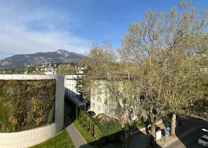 Yugogo Petrarca 1 - Bilocale, Centro Apartment Trento